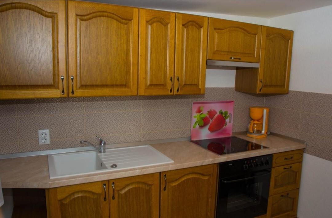 Kuca Za Odmor Poppke Apartment Fericanci ภายนอก รูปภาพ